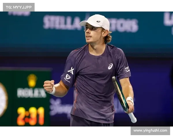 德米纳尔在迈阿密大师赛的出色表现及其背后的战术分析